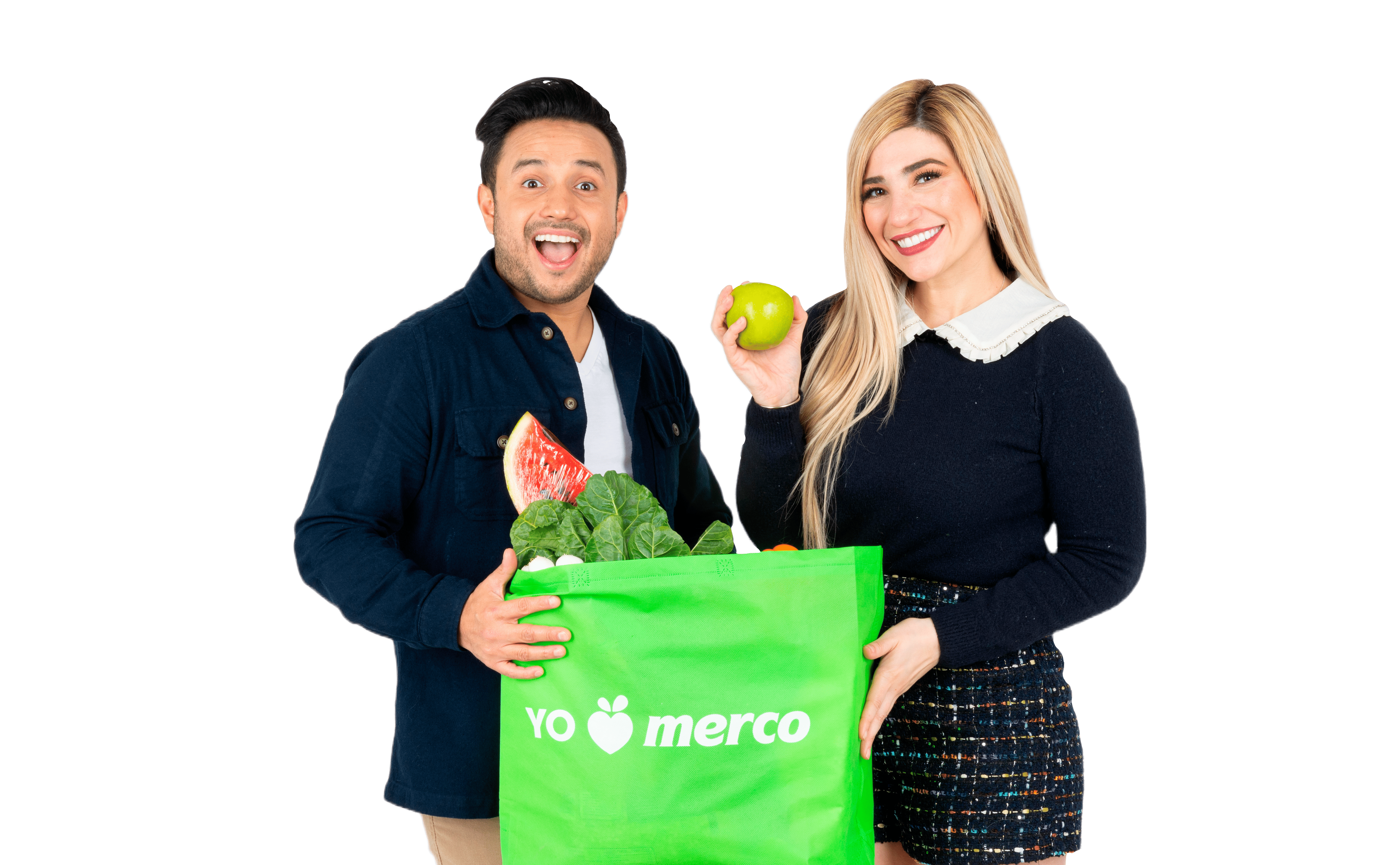 Merco Apertura 44 (1Pareja feliz con bolsa de mandado verde en supermercado Merco)